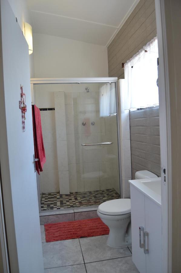 Villelodge Accommodation Luderitz ภายนอก รูปภาพ