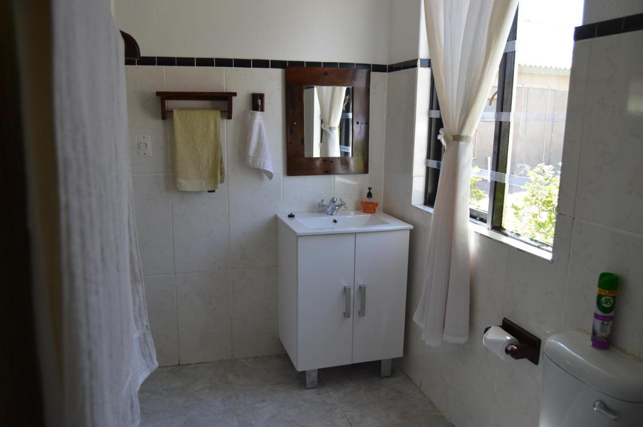 Villelodge Accommodation Luderitz ภายนอก รูปภาพ