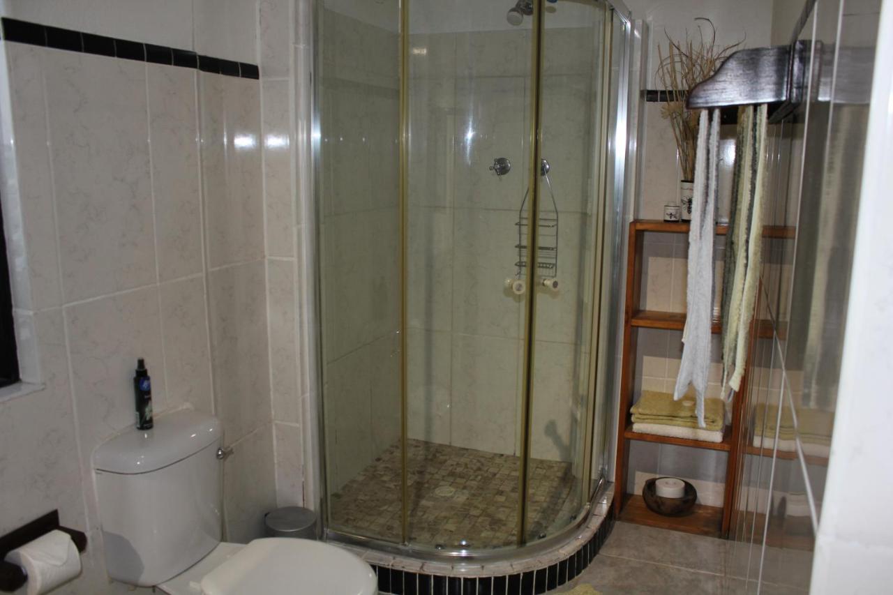 Villelodge Accommodation Luderitz ภายนอก รูปภาพ