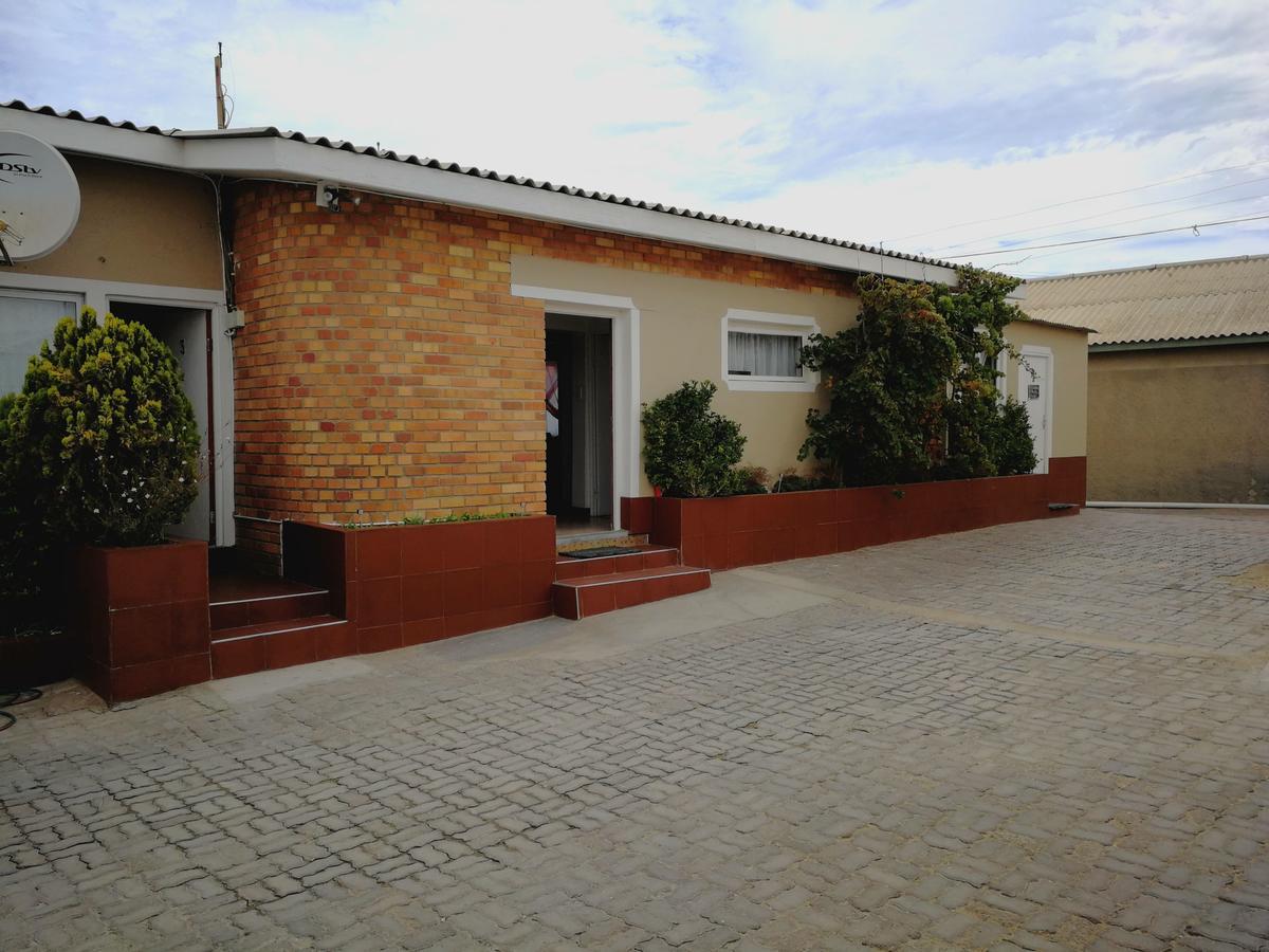 Villelodge Accommodation Luderitz ภายนอก รูปภาพ