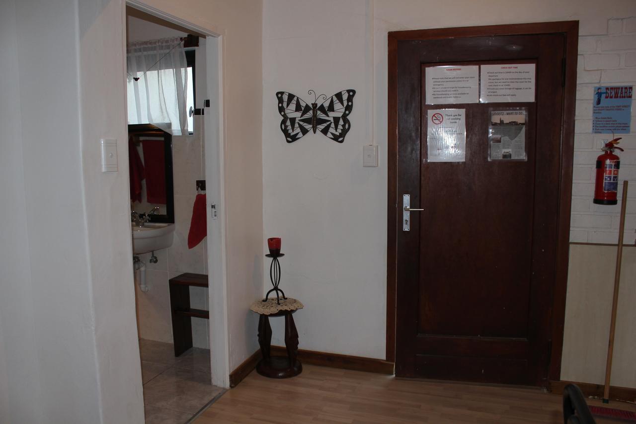 Villelodge Accommodation Luderitz ภายนอก รูปภาพ
