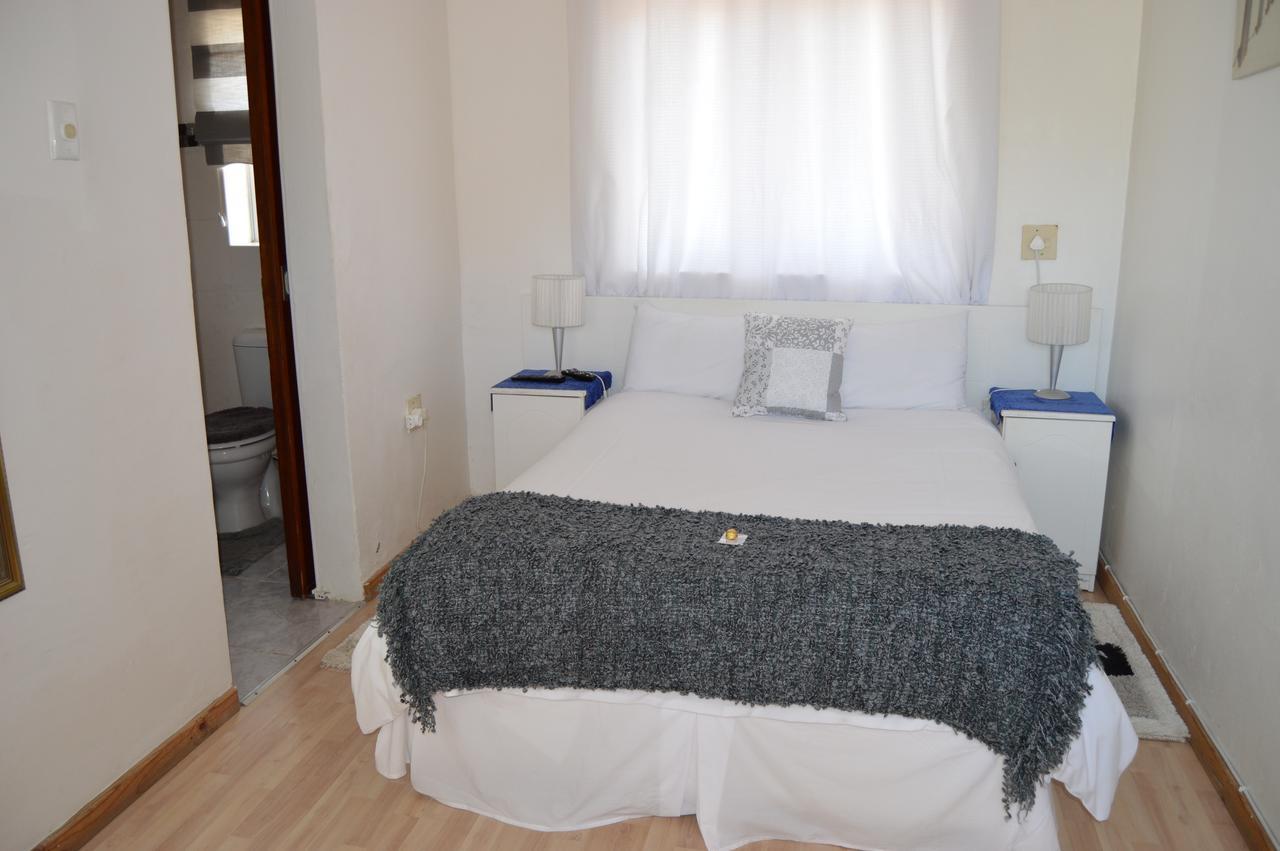 Villelodge Accommodation Luderitz ภายนอก รูปภาพ