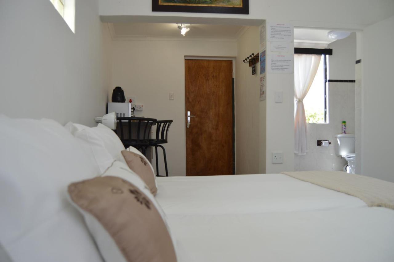 Villelodge Accommodation Luderitz ภายนอก รูปภาพ