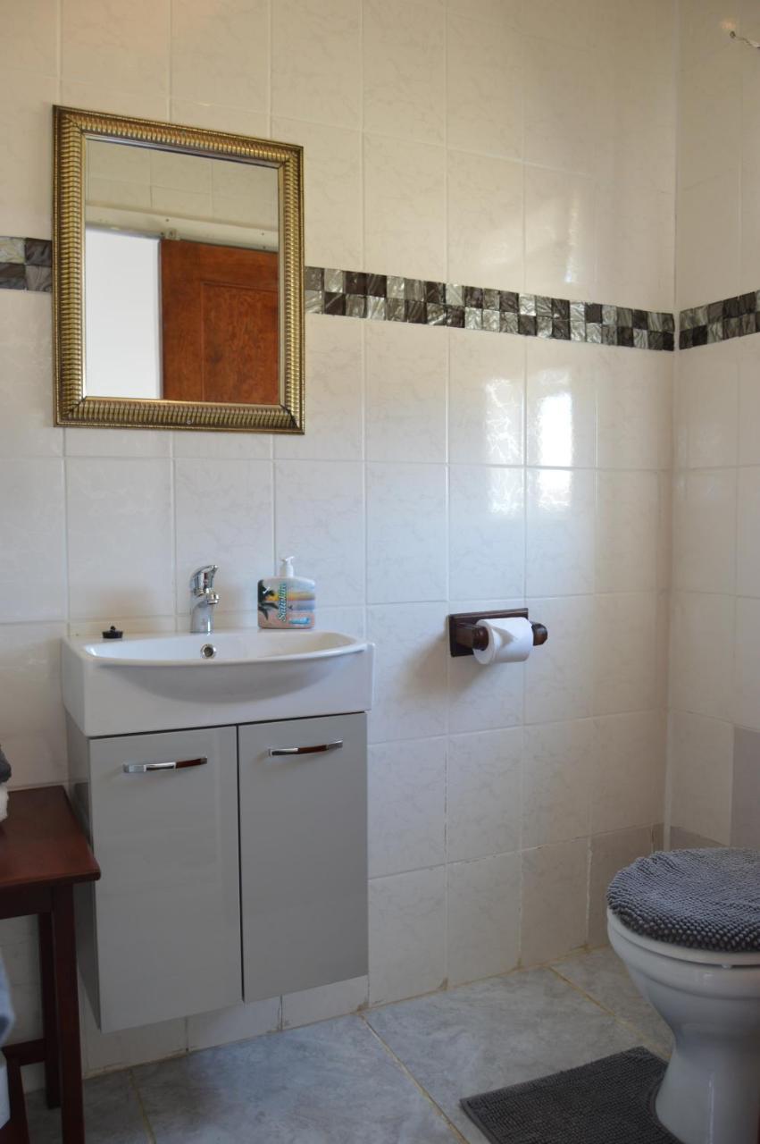 Villelodge Accommodation Luderitz ภายนอก รูปภาพ