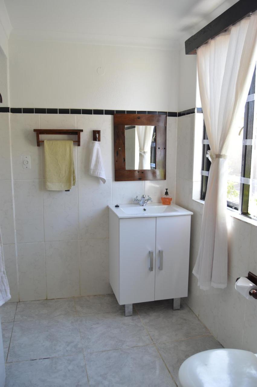 Villelodge Accommodation Luderitz ภายนอก รูปภาพ